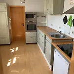 公寓 Preiswerte 诺伊基兴